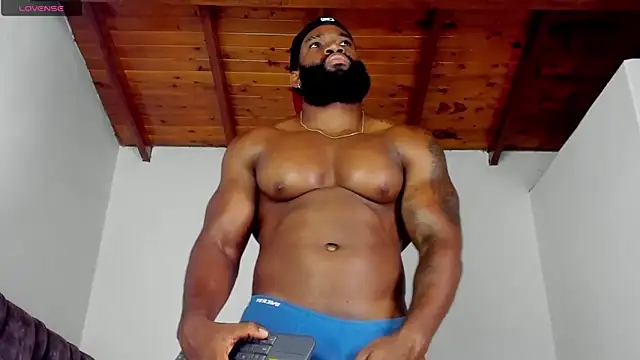 james_musclebbc Chat XXX in diretta