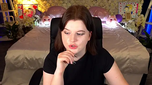 KristiFoxy's Live XXX Chat