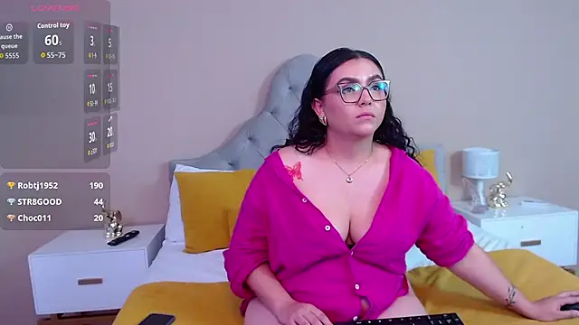 AlmaraRouge Chat XXX live
