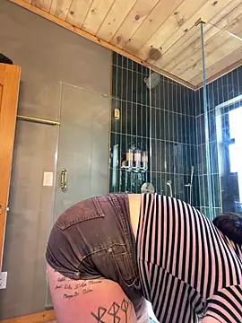 1-800-FUCKYOU's Live XXX Chat