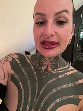 XXX chat uživo modela KathaleaNoir