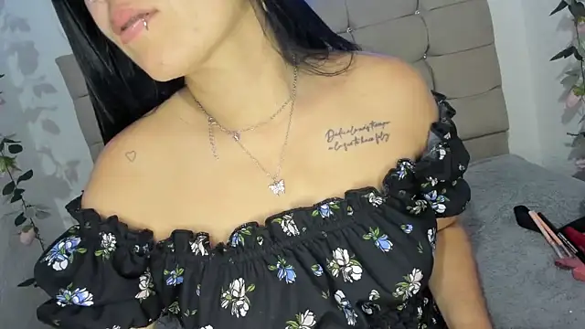 Chat XXX en directo de Tania_mature