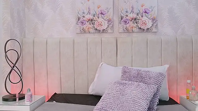 SaraLugoのライブXXXチャット