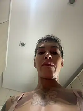 Show de Nikatsu na webcam