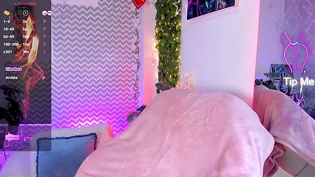 Chatroom XXX en direct de NahomyVega