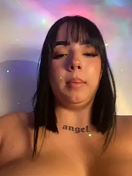 Chat XXX en directo de Encore_Angel