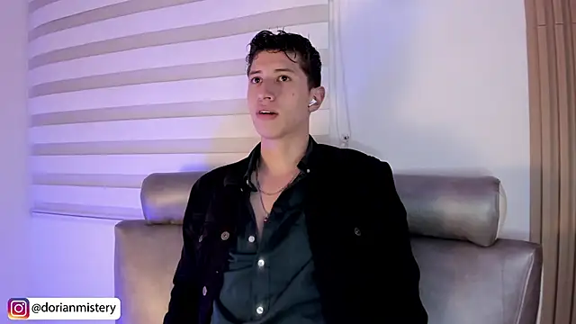 Dorianmistery2322_ Chat XXX in diretta