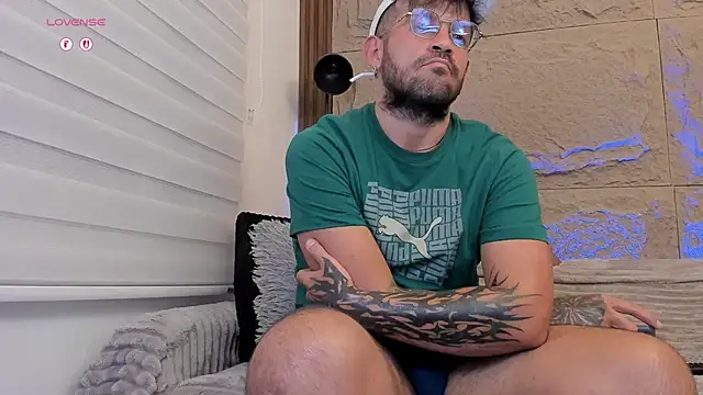 Chat +18 de jonathan_rivers ao vivo