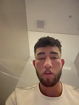 liam_bronw: онлайн-секс-чат