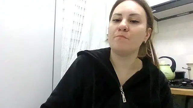 MeadowEyes 即時 XXX 聊天