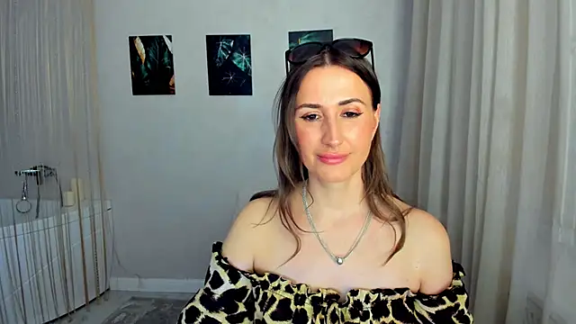 แชท XXX สดของ PassionGlow