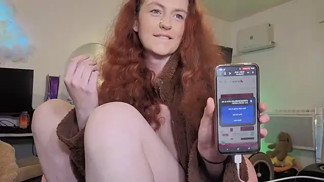 ENGLISHEMILY_69: онлайн-секс-чат