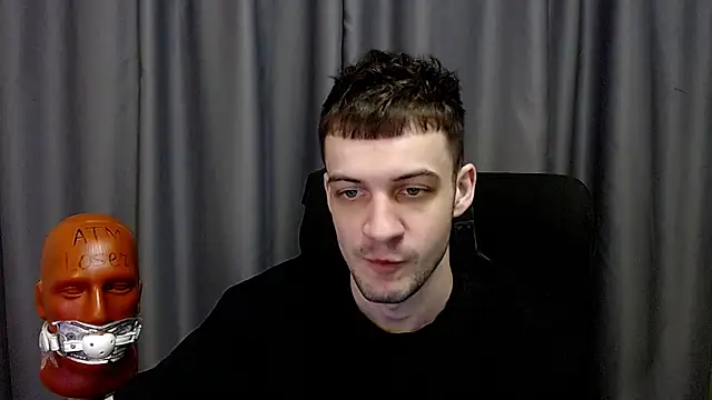 _Damien_thorn_: απευθείας συνομιλία ΧΧΧ