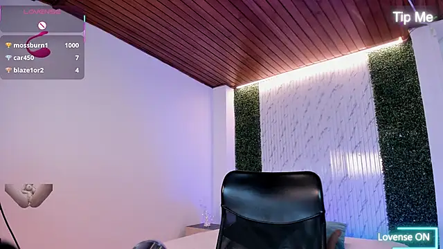 victoria_mooreeのライブXXXチャット