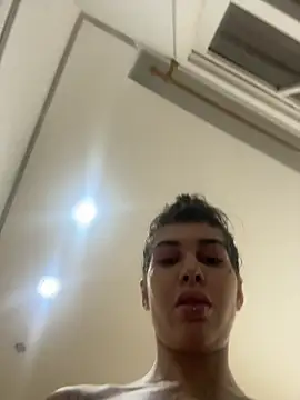 Show de Nikatsu na webcam