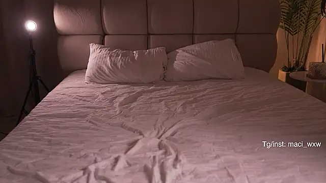 Živý XXX chat Faster_maci