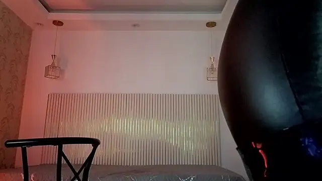 lala_angel Adlı Modelin Canlı XXX Sohbeti