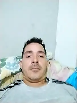 Gabriel_leon33's Live XXX Chat