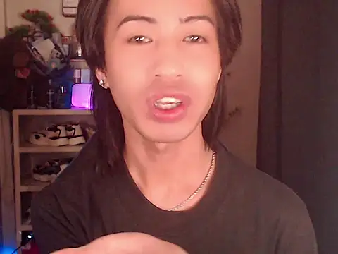 Erin_23: онлайн-секс-чат