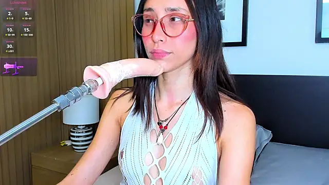 Chat XXX Live doll_bella_