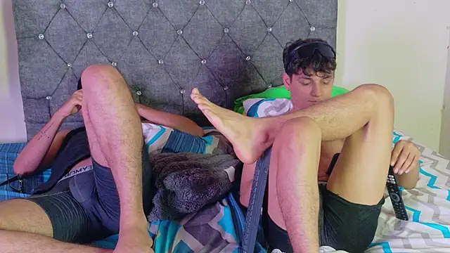 Pertunjukan Kamera Web logan_andrew