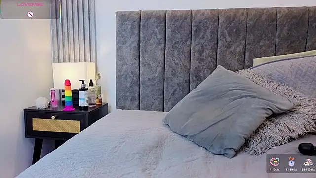 Ema_Stone65 라이브 XXX 채팅