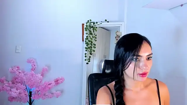 AnnieSofiia: онлайн-секс-чат