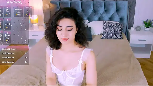 Maya_Rogerss: απευθείας συνομιλία ΧΧΧ