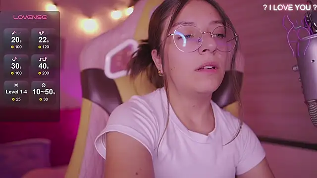 milly_kenner: απευθείας συνομιλία ΧΧΧ