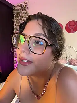 Avelyne 라이브 XXX 채팅