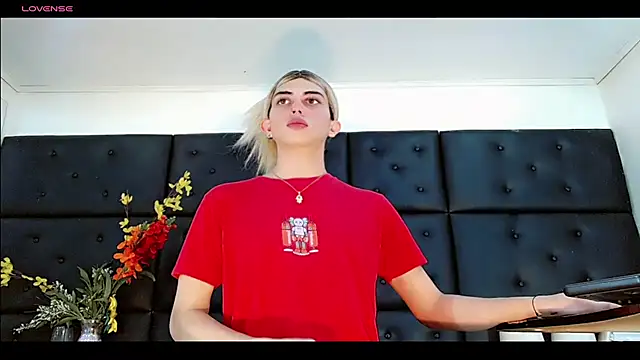 Daniela_Pink_: απευθείας συνομιλία ΧΧΧ