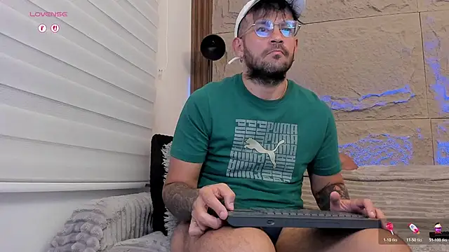 Živý XXX chat jonathan_rivers