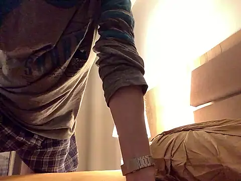 Hebrewhammers42 Chat XXX live