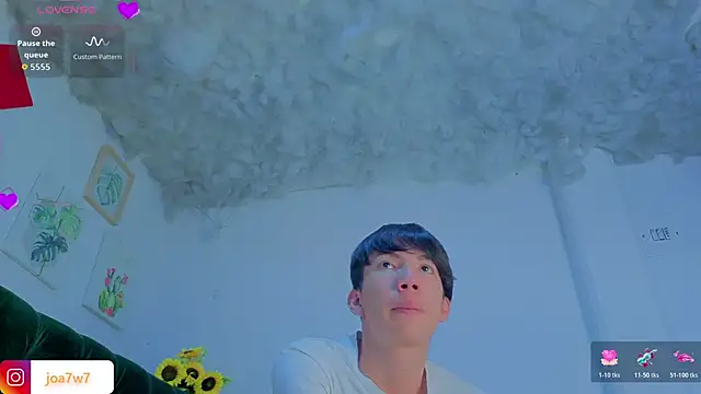 Levii_Ackermann Chat XXX live