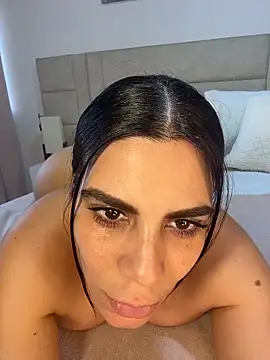 valecruz903 live XXX chat