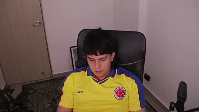 Tony_Hoffa Chat XXX live