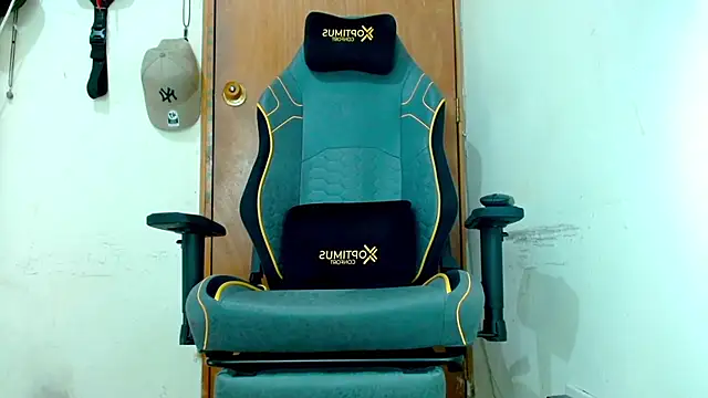 Danyer33 Chat XXX live