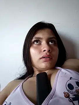 Isaa-bell live XXX chat