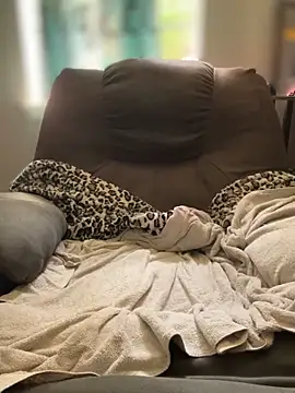 HTXBELLE: απευθείας συνομιλία ΧΧΧ