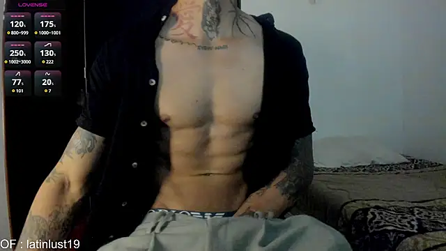 Savajelust's Live XXX Chat