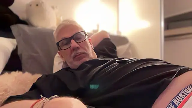 EATmyCUM03 Chat XXX live