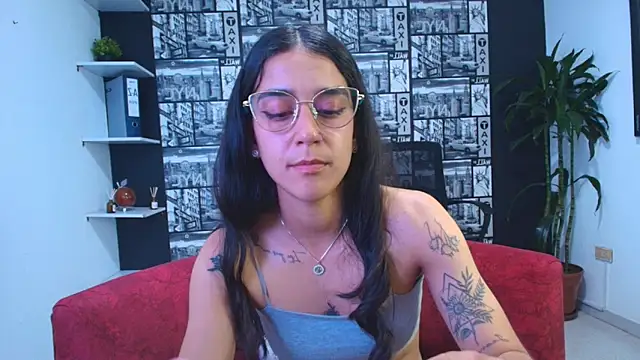 DanielaMonroe's Live XXX Chat