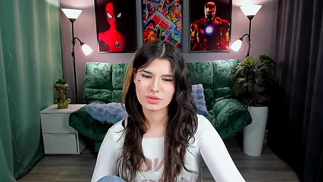 AnoraDark: απευθείας συνομιλία ΧΧΧ