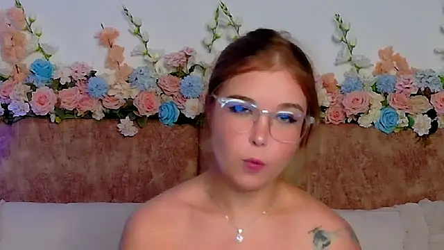 Lilith_Bonheur's Live XXX Chat