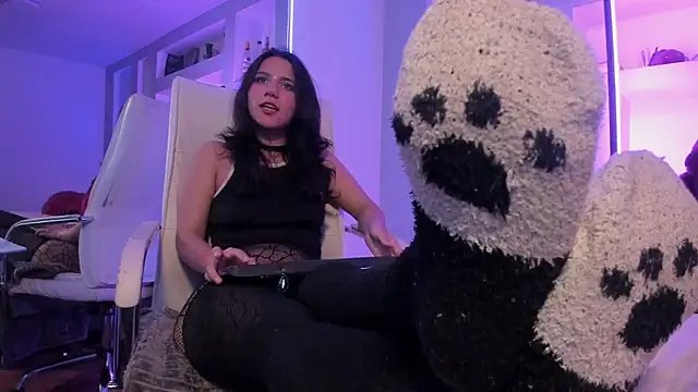 HollyPeach 即時 XXX 聊天