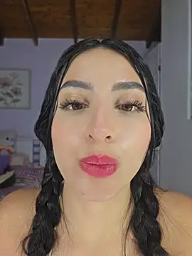 Princess_AliciaVellami live XXX chat