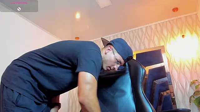 Noah_Clarkk Chat XXX live