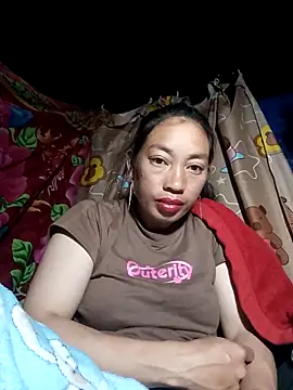 Susuu5790 即時 XXX 聊天