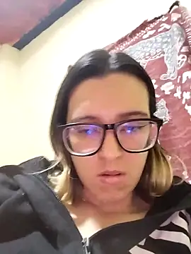 Greta_silber26's Live XXX Chat