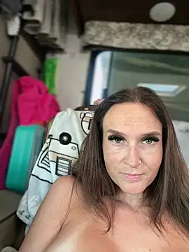 Kate-Paul live XXX chat